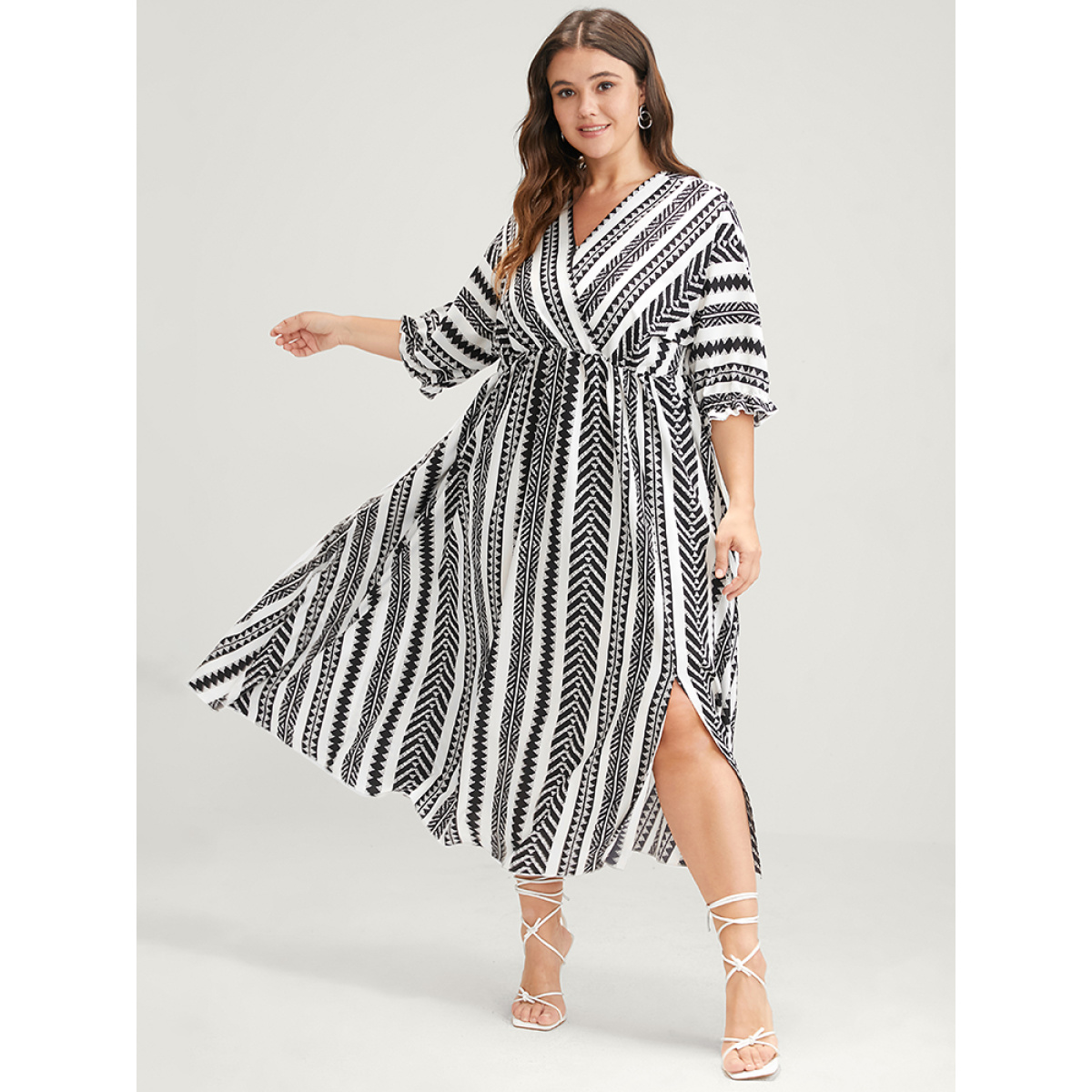 Plus Size Geometric Pocket Split Wrap Maxi Dress White Women Vacation Elastic Waist V-neck Elbow-length sleeve Curvy Long Dress BloomChic
Plus Size Geometric Pocket Split Wrap Maxi Dress White Women Vacation Elastic Waist V-neck Elbow-length sleeve Curvy Long Dress BloomChic