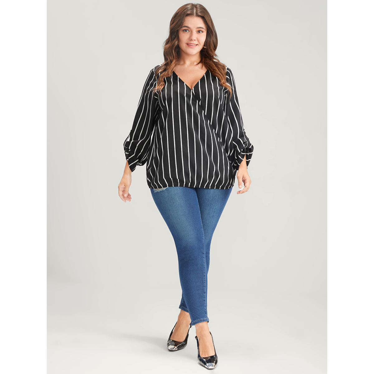Plus Size Black Striped Wrap Cuffed Sleeve Blouse Women Office Long Sleeve V-neck Work Blouses BloomChic
Plus Size Black Striped Wrap Cuffed Sleeve Blouse Women Office Long Sleeve V-neck Work Blouses BloomChic