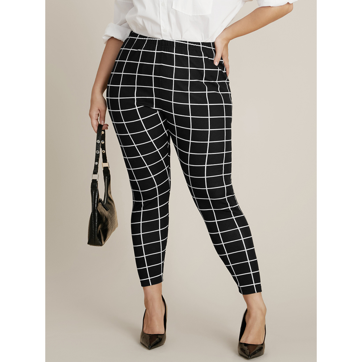 Plus Size Plaid Printed Elastic Waist Skinny Pants Women Black Office Mid Rise Work Pants BloomChic
Plus Size Plaid Printed Elastic Waist Skinny Pants Women Black Office Mid Rise Work Pants BloomChic
