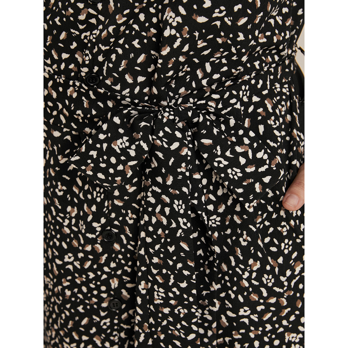 Plus Size Leopard Patchwork Pocket Button Up Belted Split Dress Black Women Office Patchwork Shirt collar Long Sleeve Curvy Midi Dress BloomChic
Plus Size Leopard Patchwork Pocket Button Up Belted Split Dress Black Women Office Patchwork Shirt collar Long Sleeve Curvy Midi Dress BloomChic