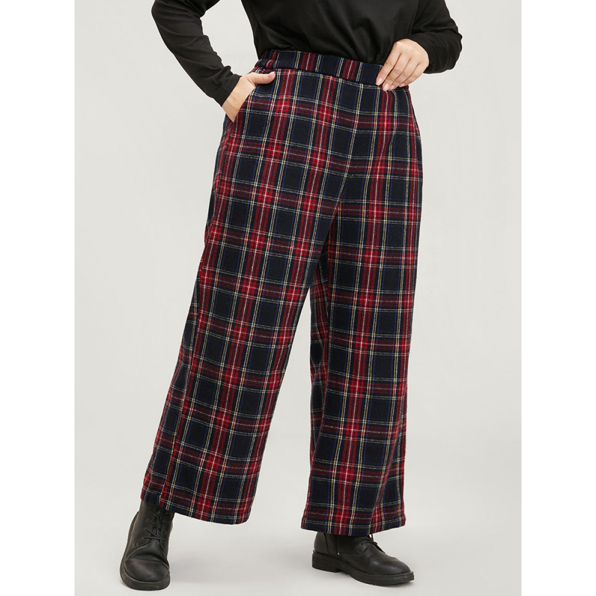 Plus Size Plaid Elastic Waist Pocket High Rise Pants Women Black Elegant High Rise Dailywear Pants BloomChic
Plus Size Plaid Elastic Waist Pocket High Rise Pants Women Black Elegant High Rise Dailywear Pants BloomChic