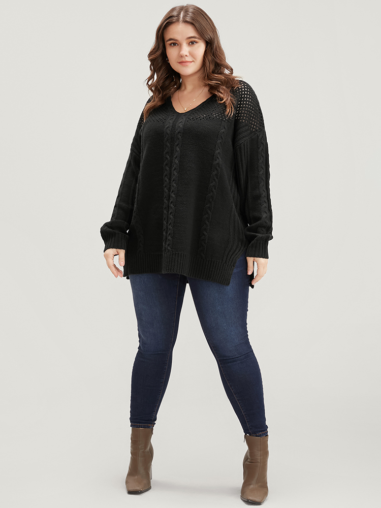 

Plus Size Solid Pointelle Knit Cut Out Split Hem Cable Knit Top Black Women Casual Loose Long Sleeve V-neck Dailywear Pullovers BloomChic