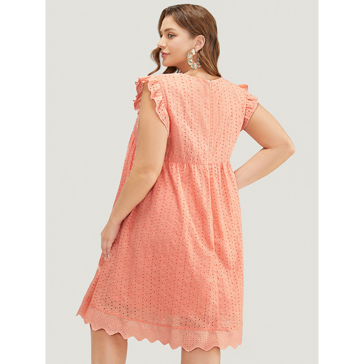 Plus Size Solid Ruffle Trim Broderie Anglaise Pocket Knee Dress Coral Women Vacation Broderie anglaise V-neck Cap Sleeve Curvy Knee Dress BloomChic
Plus Size Solid Ruffle Trim Broderie Anglaise Pocket Knee Dress Coral Women Vacation Broderie anglaise V-neck Cap Sleeve Curvy Knee Dress BloomChic