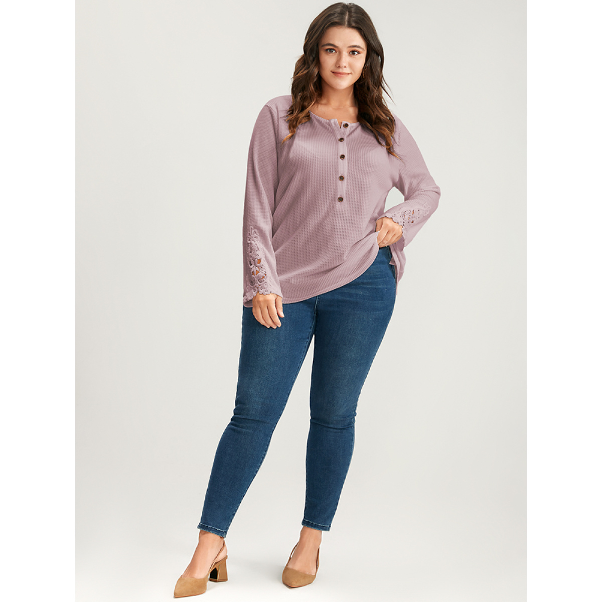 Plus Size Solid Button Up Waffle Knit Long Tee Lilac Women Elegant Plain Plain Round Neck Dailywear T-shirts BloomChic
Plus Size Solid Button Up Waffle Knit Long Tee Lilac Women Elegant Plain Plain Round Neck Dailywear T-shirts BloomChic