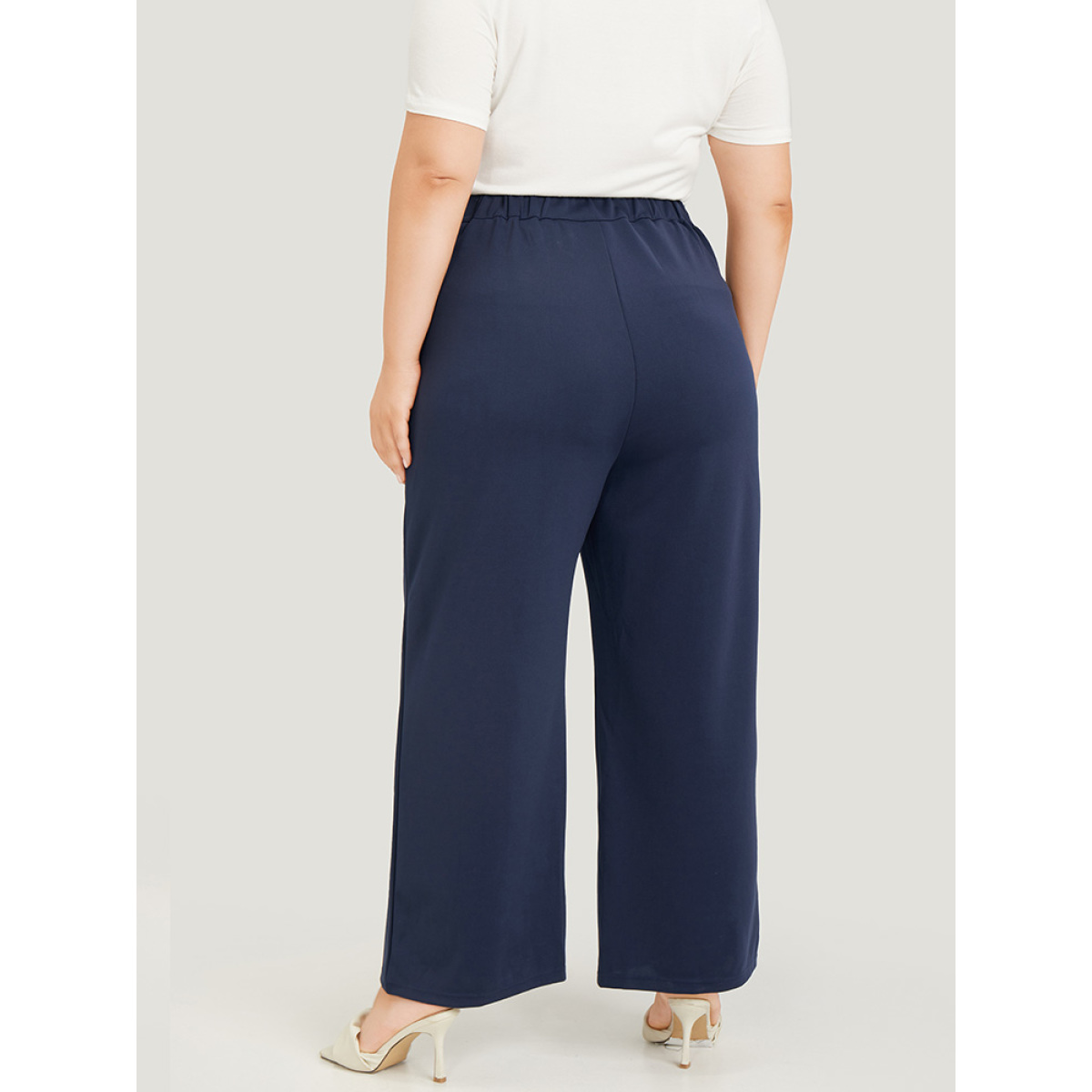 Plus Size Plain Pleated High Rise Pocket Pants Women Indigo Office High Rise Work Pants BloomChic
Plus Size Plain Pleated High Rise Pocket Pants Women Indigo Office High Rise Work Pants BloomChic