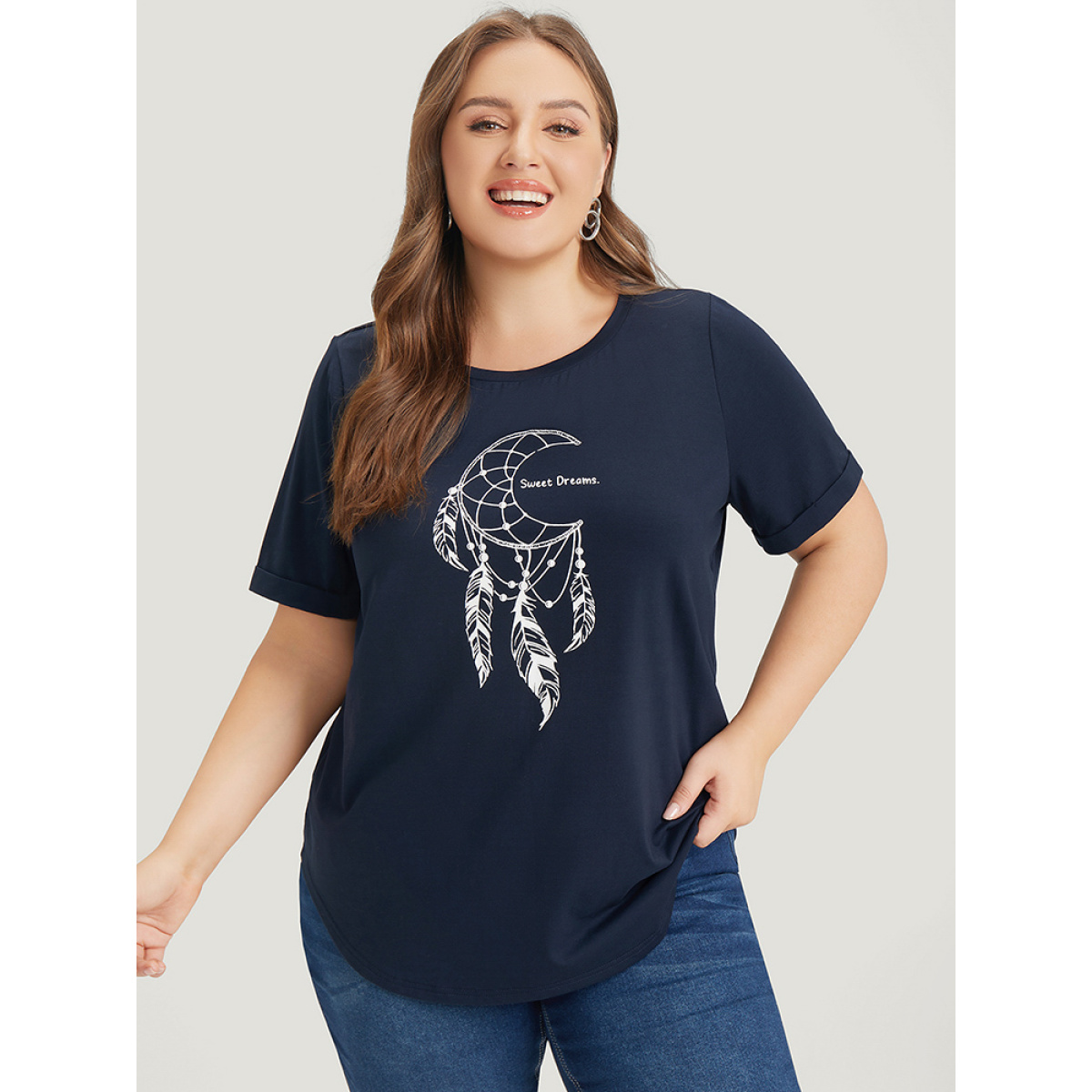 

Plus Size Dream Catcher Print Arc Hem Cuffed Sleeve T-shirt Midnight Women Casual Arc Hem Art&design Round Neck Dailywear T-shirts BloomChic