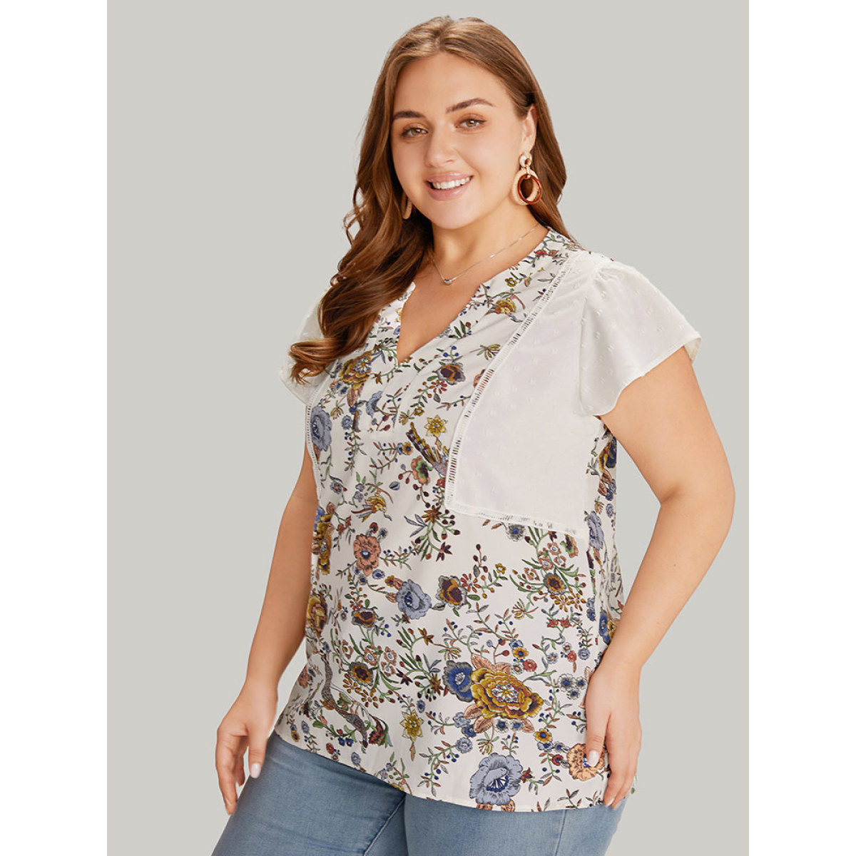 

Plus Size White Floral Patchwork Notched Flutter Sleeve Blouse Women Elegant Cap Sleeve Notched collar Dailywear Blouses BloomChic