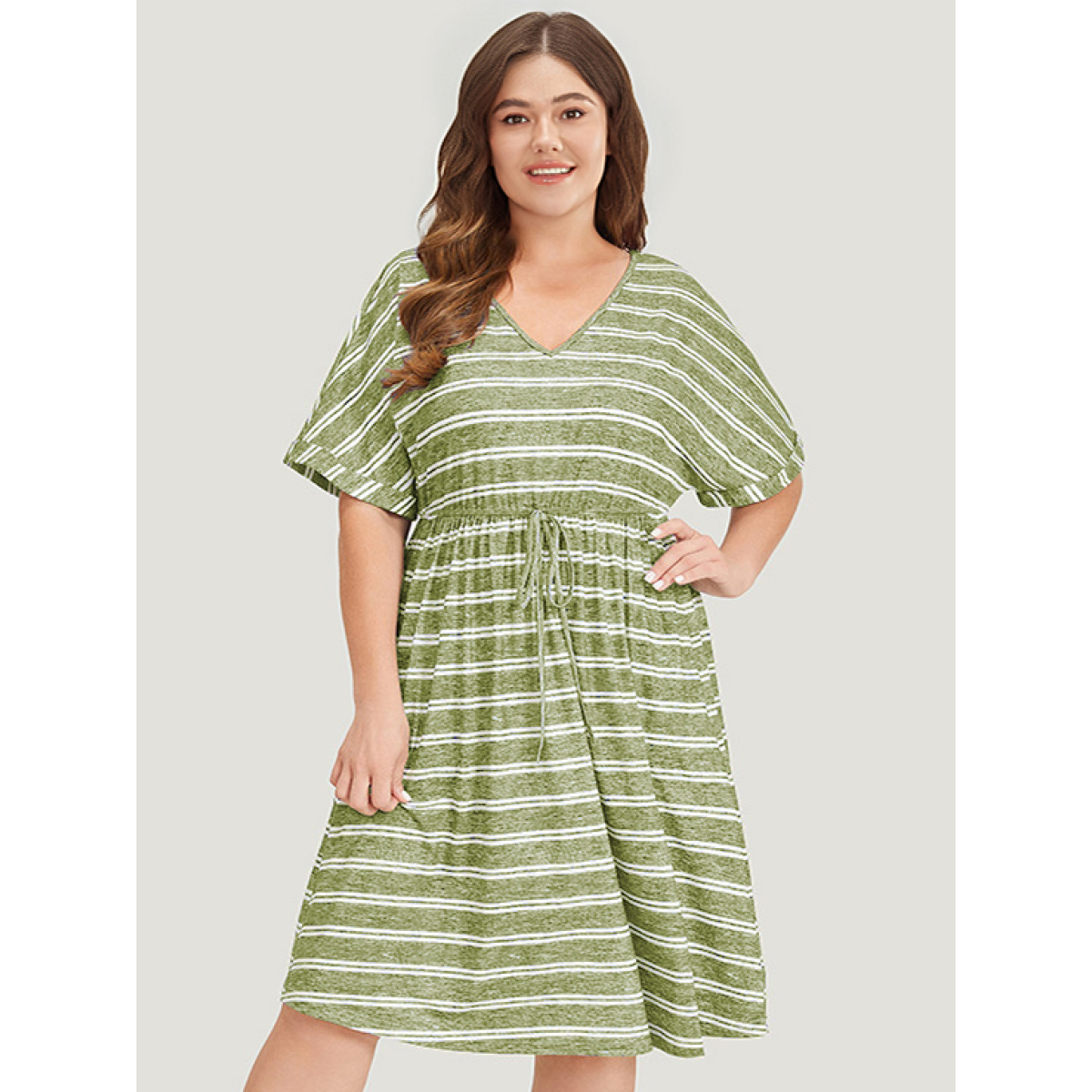 Plus Size Striped Ties Pocket Roll sleeve Dress LightGreen Women Casual Cross straps V-neck Short sleeve Curvy Midi Dress BloomChic
Plus Size Striped Ties Pocket Roll sleeve Dress LightGreen Women Casual Cross straps V-neck Short sleeve Curvy Midi Dress BloomChic
