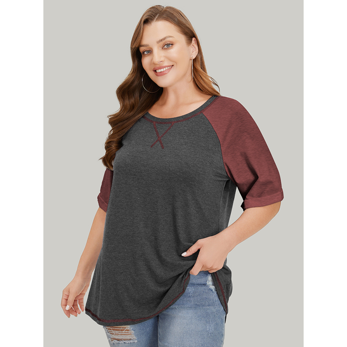

Plus Size Supersoft Essentials Two Tone Stitch Roll Raglan Sleeve T-shirt Black Women Casual Contrast Colorblock Round Neck Dailywear T-shirts BloomChic