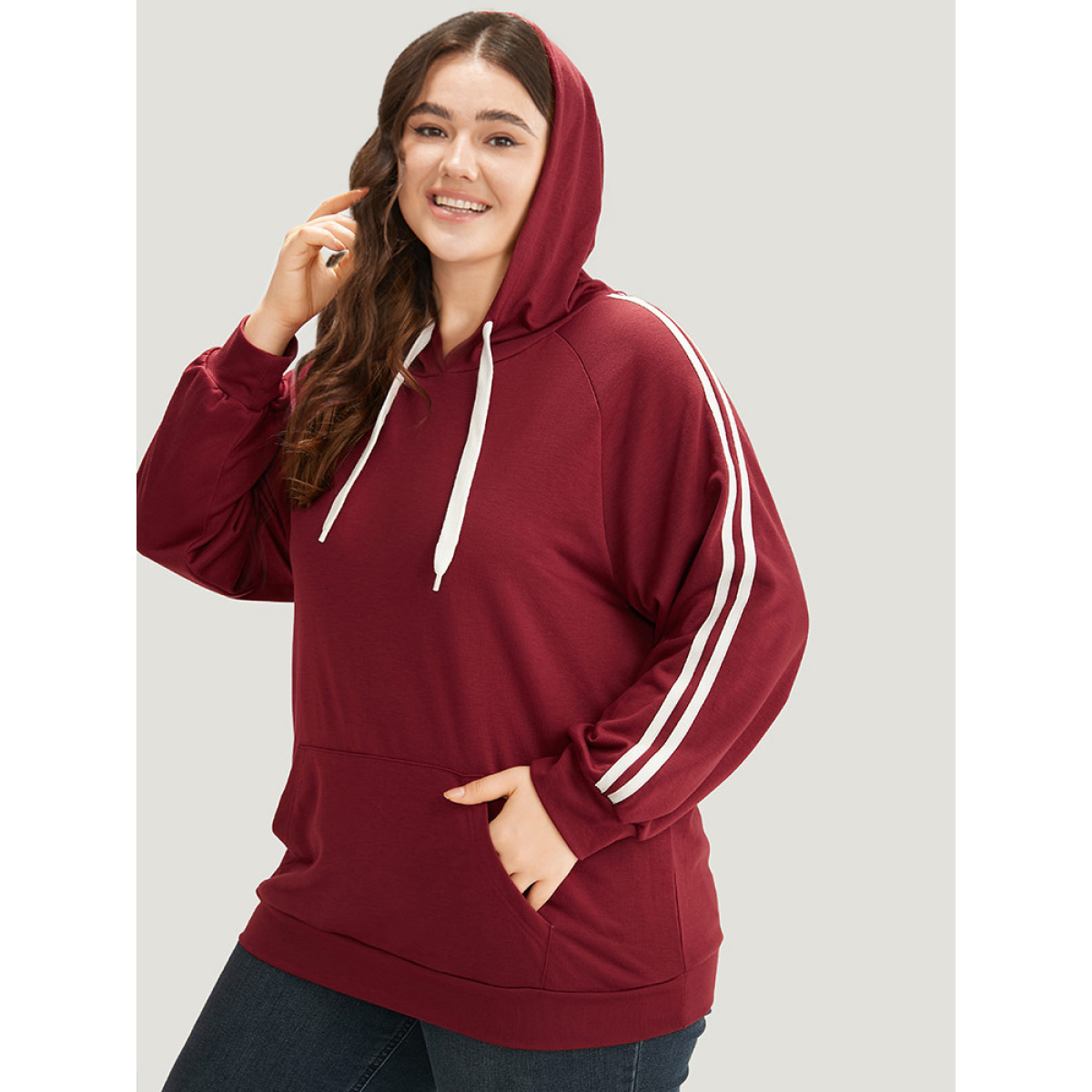 

Plus Size Contrast Seam Detail Drawstring Pocket Hooded Raglan Sleeve Sweatshirt Women Red Casual Elastic cuffs Hooded Dailywear Sweatshirts BloomChic