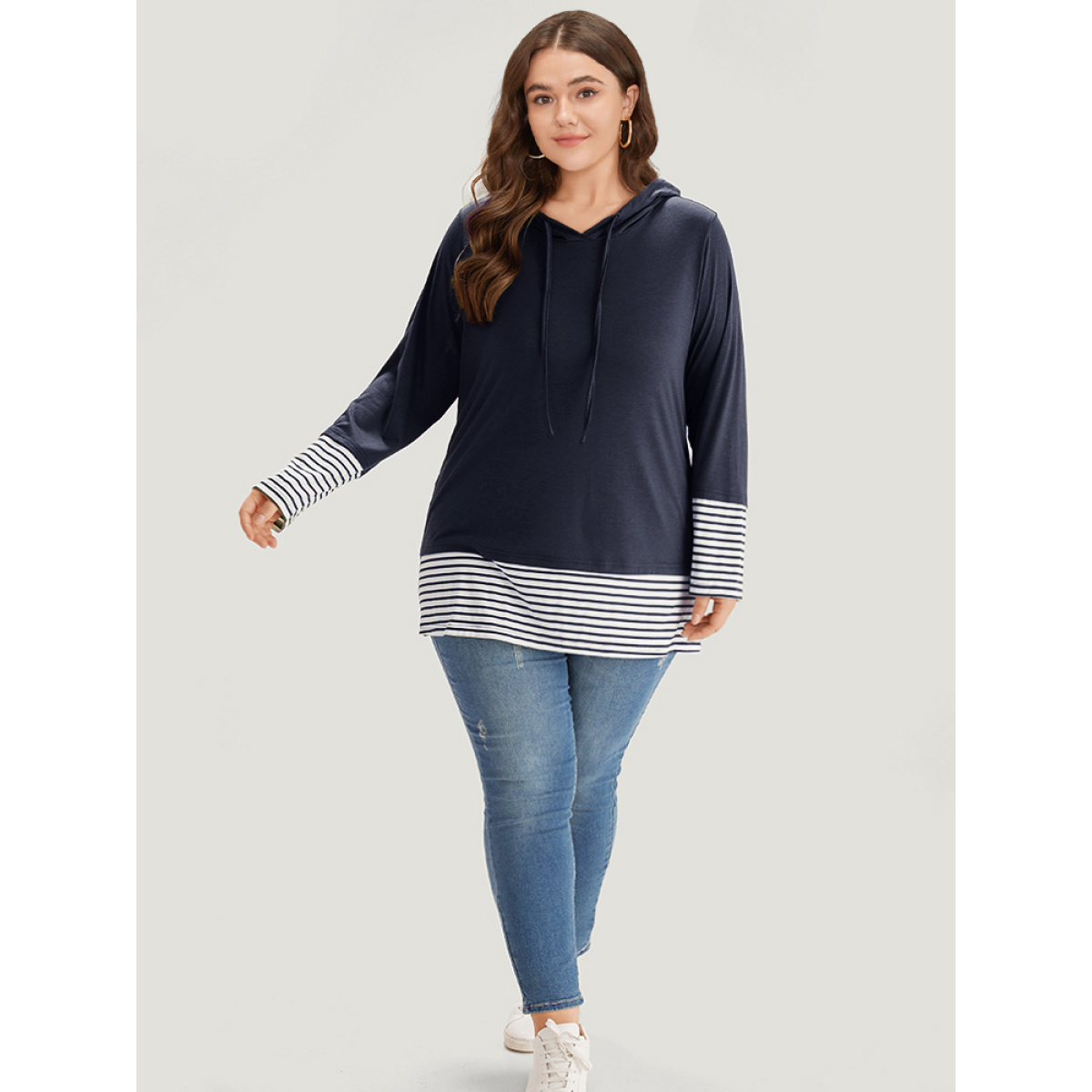 Plus Size Striped Patchwork Hooded Drawstring T-shirt Navy Women Casual Patchwork Striped Hooded Dailywear T-shirts BloomChic
Plus Size Striped Patchwork Hooded Drawstring T-shirt Navy Women Casual Patchwork Striped Hooded Dailywear T-shirts BloomChic