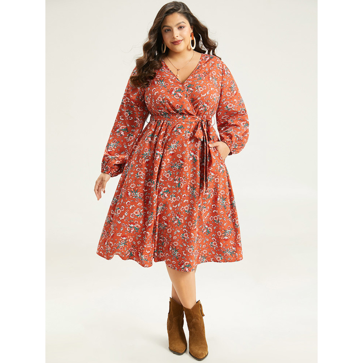 

Plus Size Floral Print Belted Elastic Cuffs Dress Rust Women Elastic cuffs V-neck Long Sleeve Curvy Midi Dress BloomChic