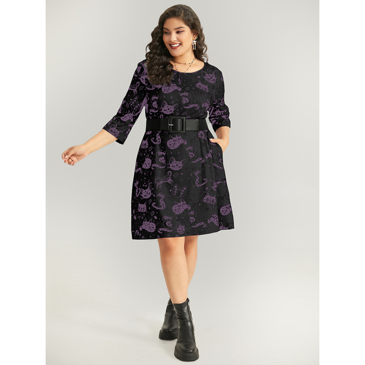 

Plus Size Halloween Cat Print Buckle Detail Dress With Belt Black Women Belted Round Neck Elbow-length sleeve Curvy Midi Dress BloomChic