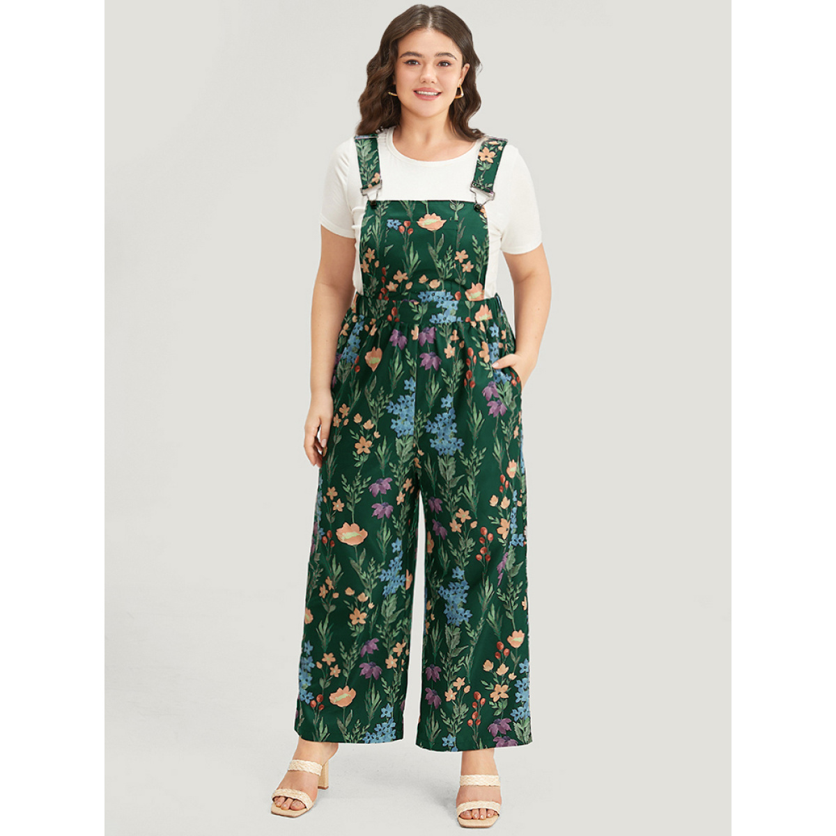 Plus Size DarkGreen Floral Pocket Adjustable Straps Gathered Jumpsuit Women Elegant Sleeveless Spaghetti Strap Dailywear Loose Jumpsuits BloomChic
Plus Size DarkGreen Floral Pocket Adjustable Straps Gathered Jumpsuit Women Elegant Sleeveless Spaghetti Strap Dailywear Loose Jumpsuits BloomChic