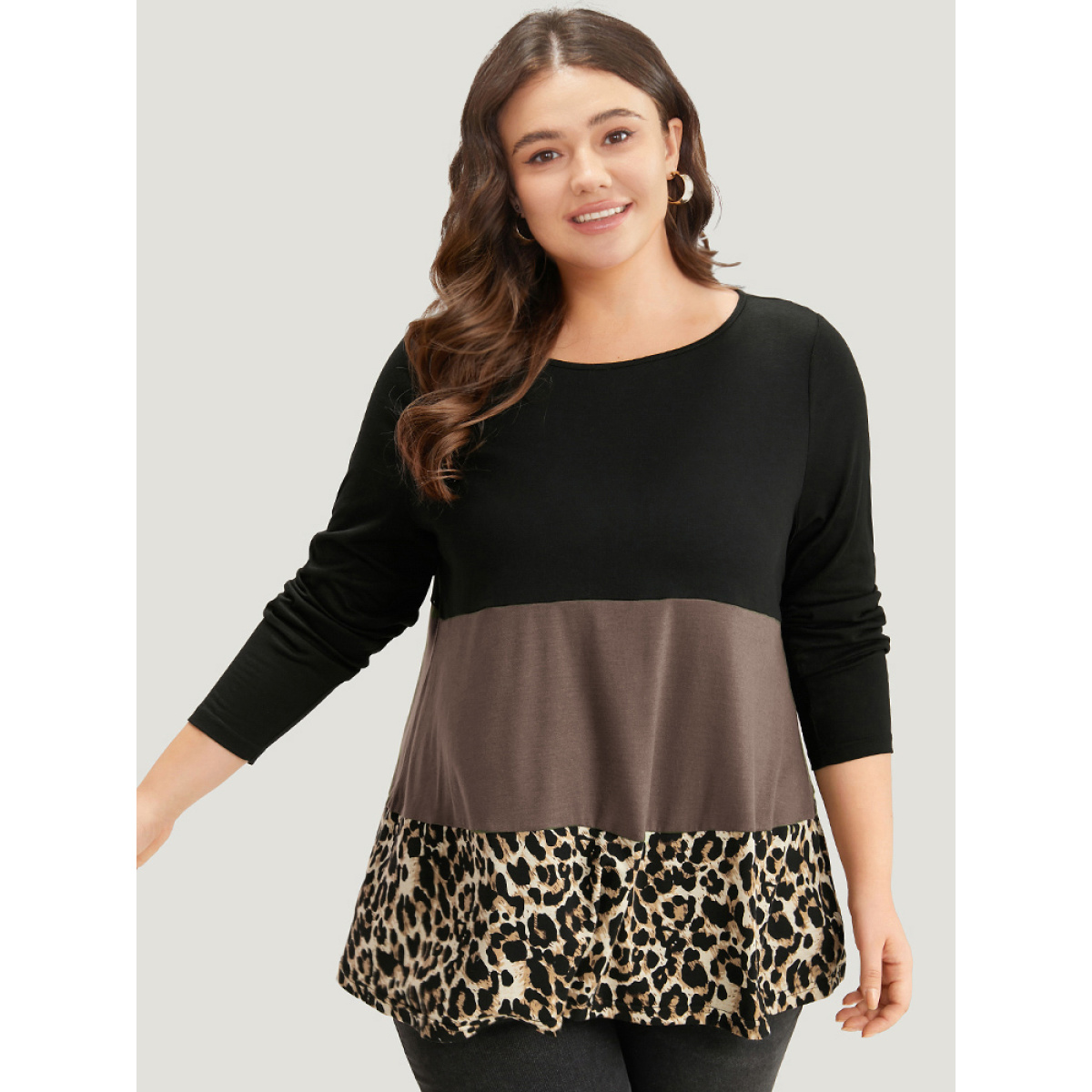 Plus Size Colorblock Leopard Contrast Round Neck T-shirt LightBrown Women Casual Contrast Leopard Round Neck Everyday T-shirts BloomChic
Plus Size Colorblock Leopard Contrast Round Neck T-shirt LightBrown Women Casual Contrast Leopard Round Neck Everyday T-shirts BloomChic