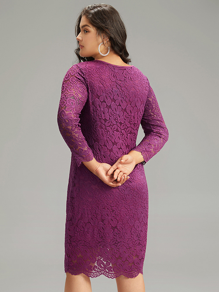 

Plus Size Crochet Lace Mesh Scalloped Trim Dress Purple Women Plain V-neck Long Sleeve Curvy Knee Dress BloomChic
