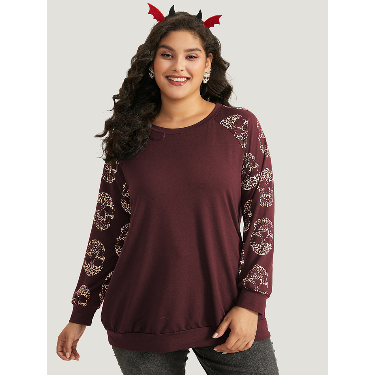 

Plus Size Halloween Skull Print Crew Neck Raglan Sleeve Sweatshirt Women Burgundy Casual Elastic cuffs Round Neck Festival-Halloween Sweatshirts BloomChic