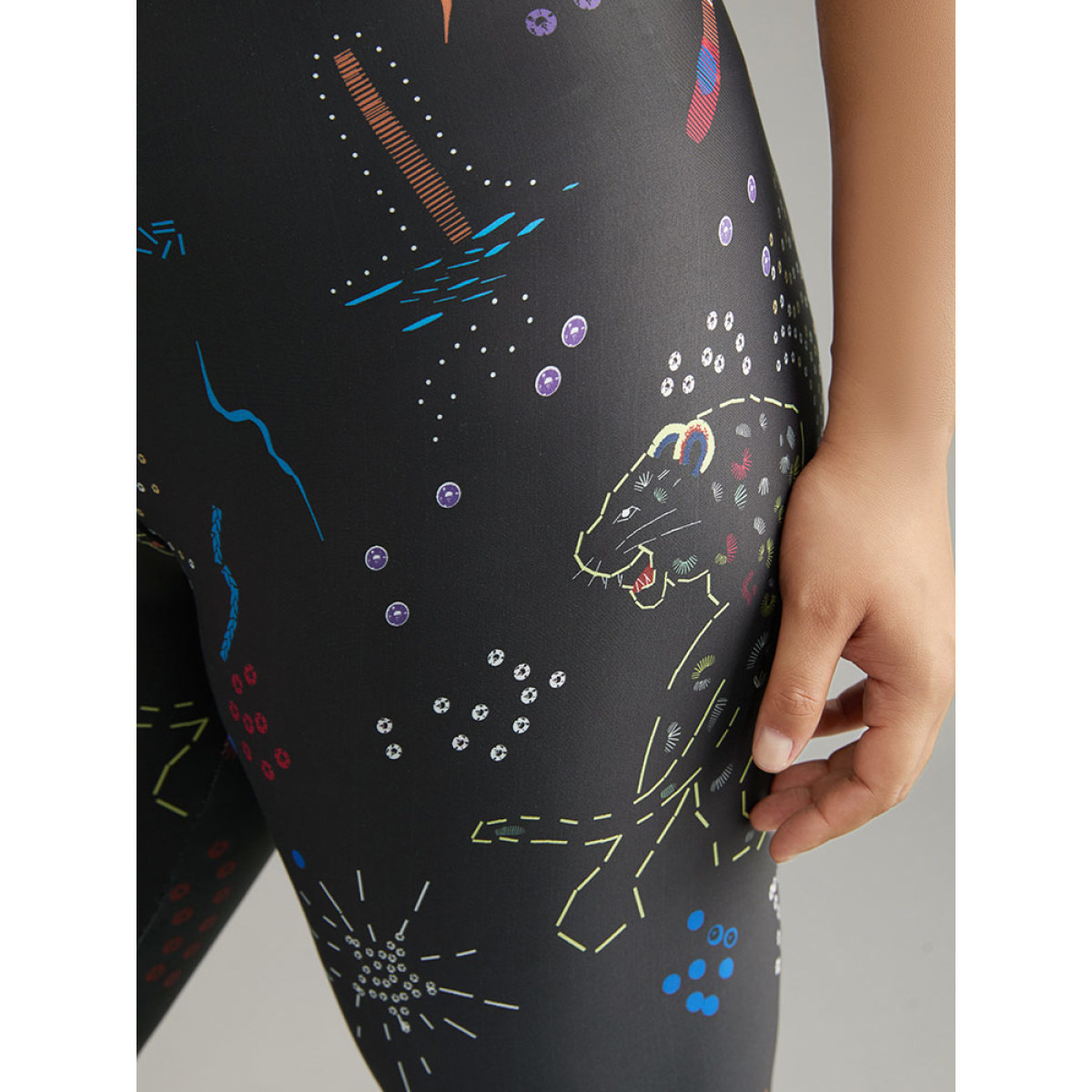 Plus Size Graphic Art & Design Skinny Leggings Women Black Casual High stretch Skinny High Rise Dailywear Leggings BloomChic
Plus Size Graphic Art & Design Skinny Leggings Women Black Casual High stretch Skinny High Rise Dailywear Leggings BloomChic