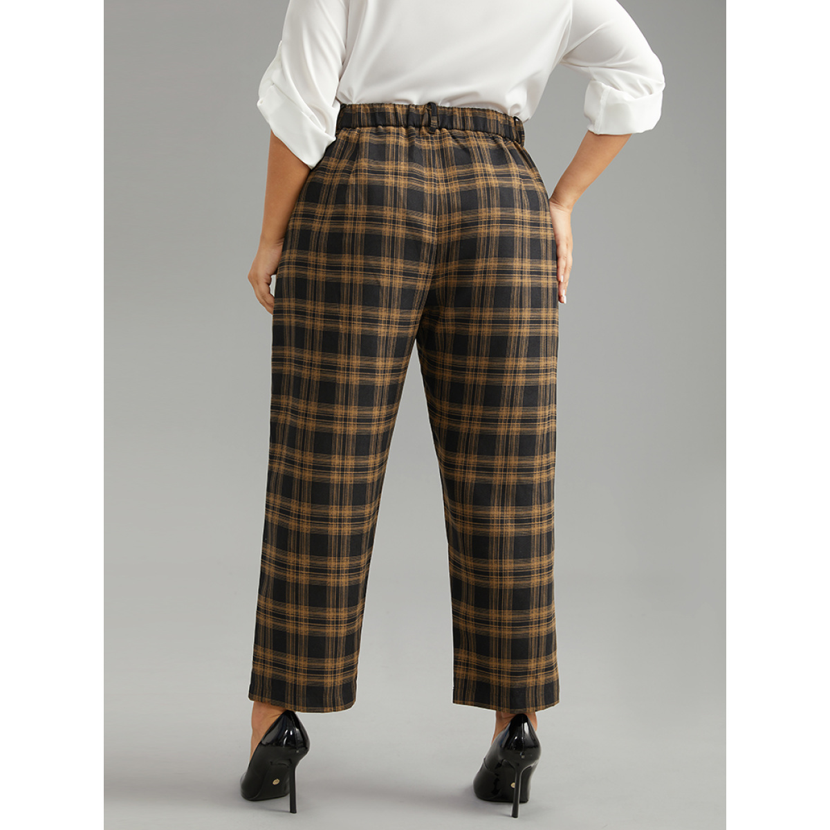 Plus Size Plaid High Rise Pocket Elastic Waist Pants Women Black Office Straight Leg High Rise Work Pants BloomChic
Plus Size Plaid High Rise Pocket Elastic Waist Pants Women Black Office Straight Leg High Rise Work Pants BloomChic