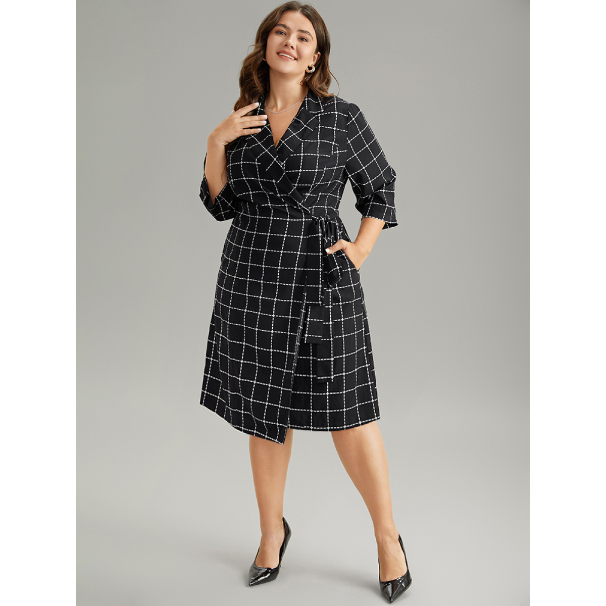 Plus Size Plaid Suit Collar Pocket Ties Wrap Dress Black Women Office Wrap Suit Collar Elbow-length sleeve Curvy Midi Dress BloomChic
Plus Size Plaid Suit Collar Pocket Ties Wrap Dress Black Women Office Wrap Suit Collar Elbow-length sleeve Curvy Midi Dress BloomChic