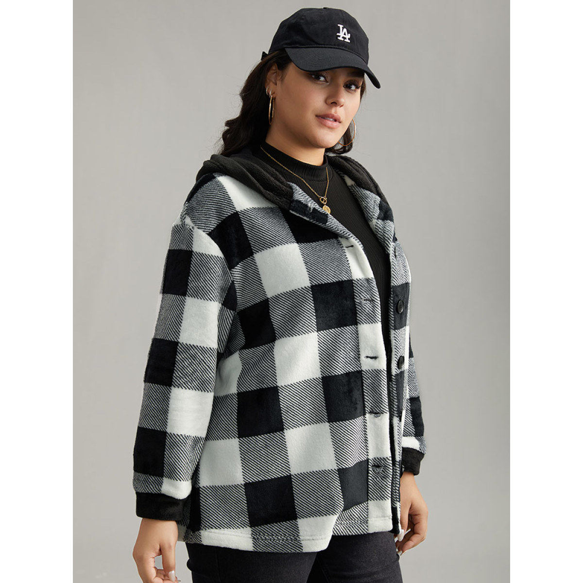 Plus Size Plaid Button Through Patchwork Hooded Jacket Women Black Casual Contrast Ladies Dailywear Winter Coats BloomChic
Plus Size Plaid Button Through Patchwork Hooded Jacket Women Black Casual Contrast Ladies Dailywear Winter Coats BloomChic