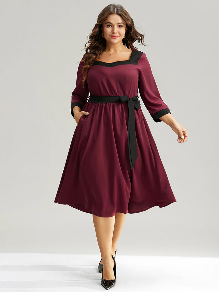 

Plus Size Anti-Wrinkle Two Tone Patchwork Square Neck Dress Burgundy Women Belted Square Neck Elbow-length sleeve Curvy Midi Dress BloomChic