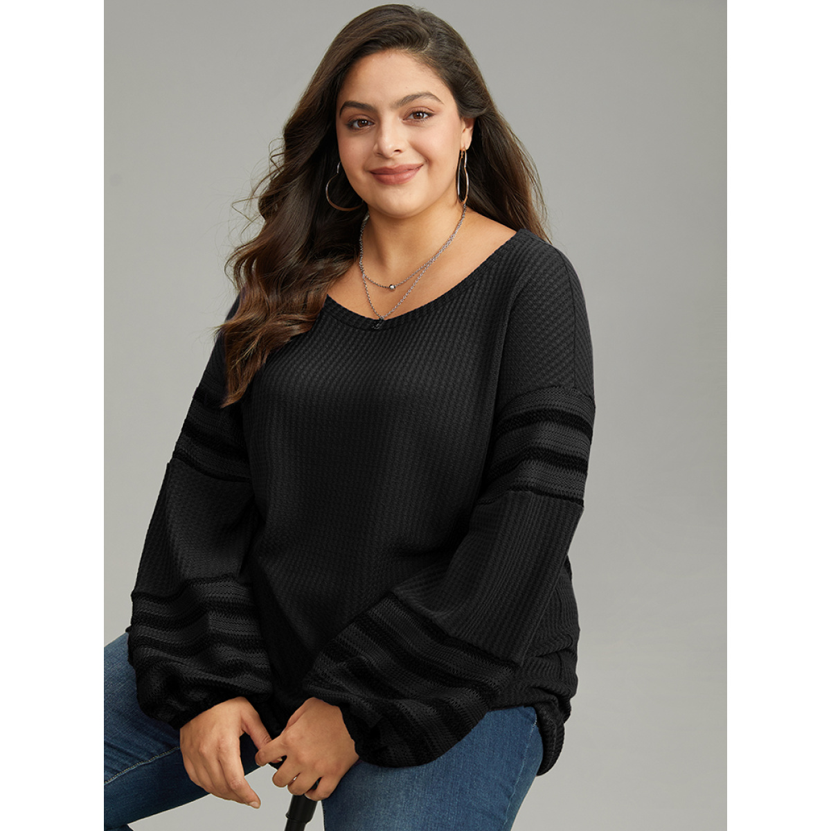 Plus Size Plain Texture Patchwork Hollow Out T-shirt Black Women Casual Elastic cuffs Plain Round Neck Dailywear T-shirts BloomChic
Plus Size Plain Texture Patchwork Hollow Out T-shirt Black Women Casual Elastic cuffs Plain Round Neck Dailywear T-shirts BloomChic