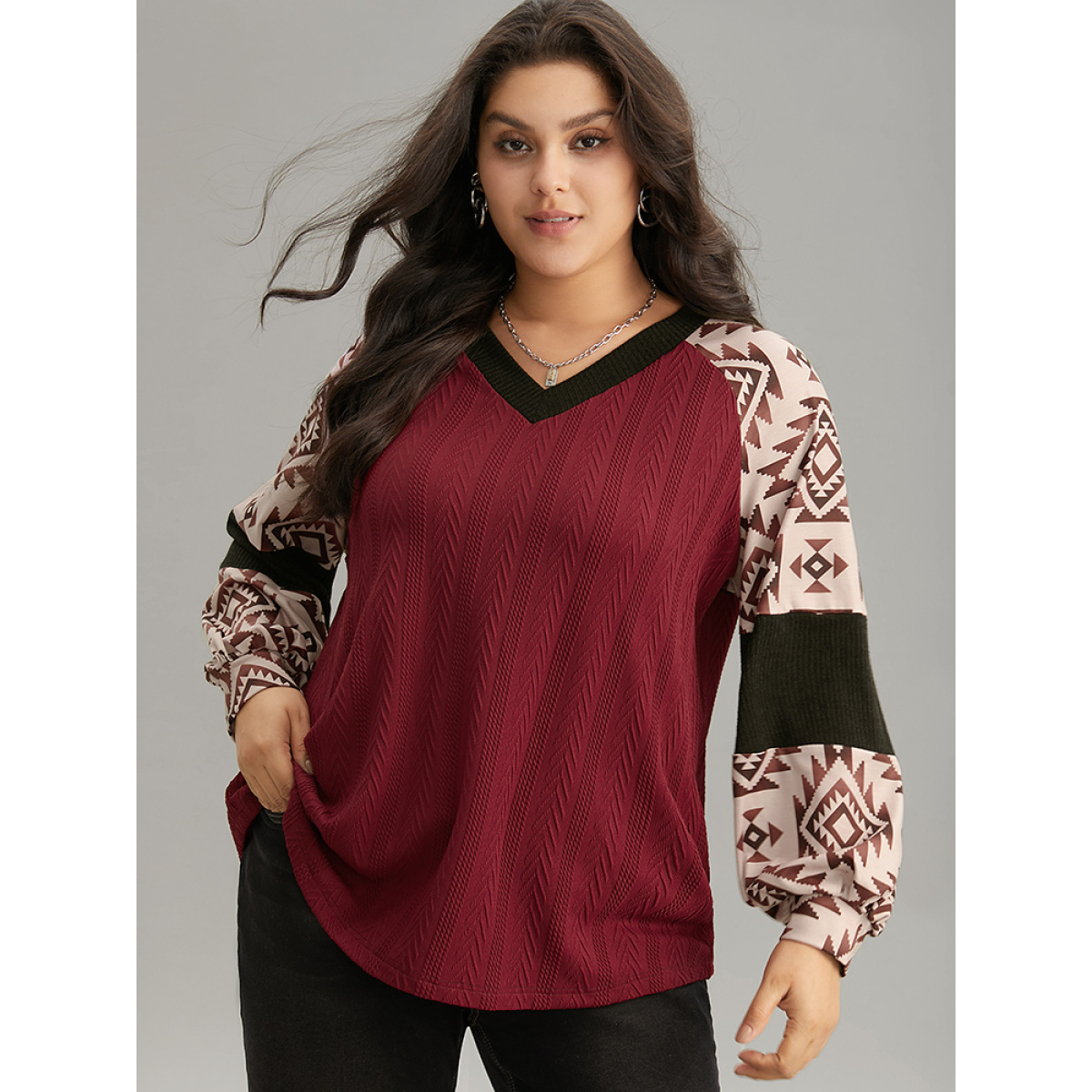 

Plus Size Boho Print Contrast Texture Rib Knit Raglan Sleeve Sweatshirt Women Burgundy Casual Rib Knit V-neck Dailywear Sweatshirts BloomChic