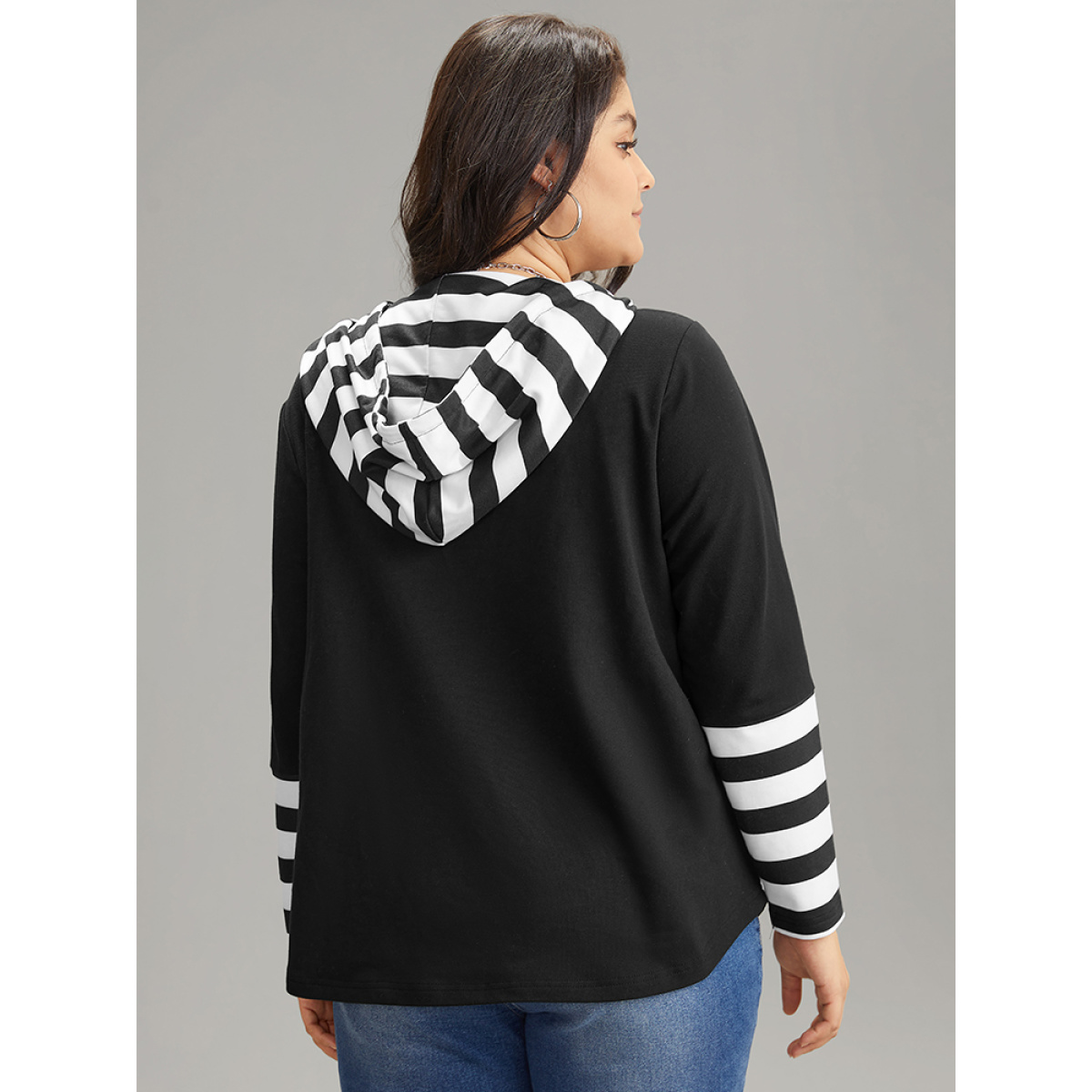 Plus Size Striped Patchwork Hooded Half Zip Sweatshirt Women Black Casual Zipper Hooded Dailywear Sweatshirts BloomChic
Plus Size Striped Patchwork Hooded Half Zip Sweatshirt Women Black Casual Zipper Hooded Dailywear Sweatshirts BloomChic