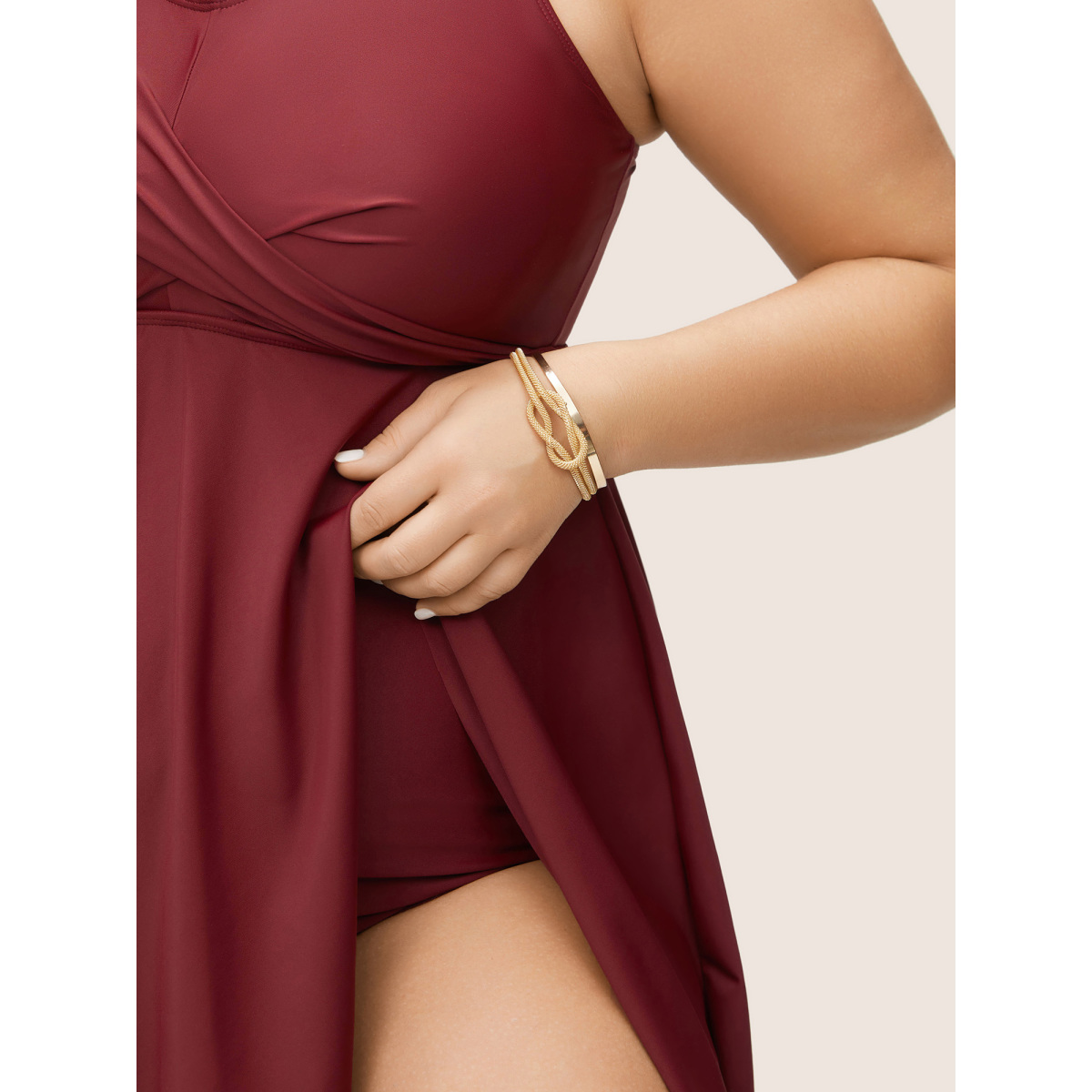 

Plus Size Solid Crossover Adjustable Straps Split Hem Swim Dress Women's Swimwear Burgundy Beach Bodycon U-neck High stretch Curve Swim Dresses BloomChic