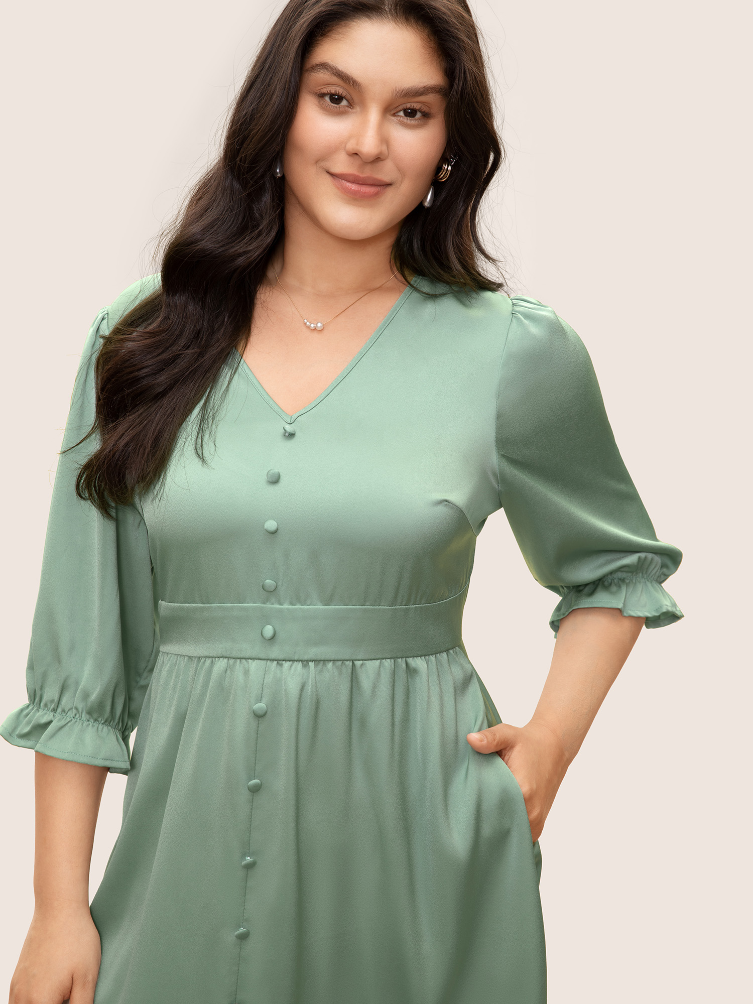

Plus Size Plain Ruffles Button Detail Split Front Satin Dress Turquoise Women Non Curvy Midi Dress BloomChic