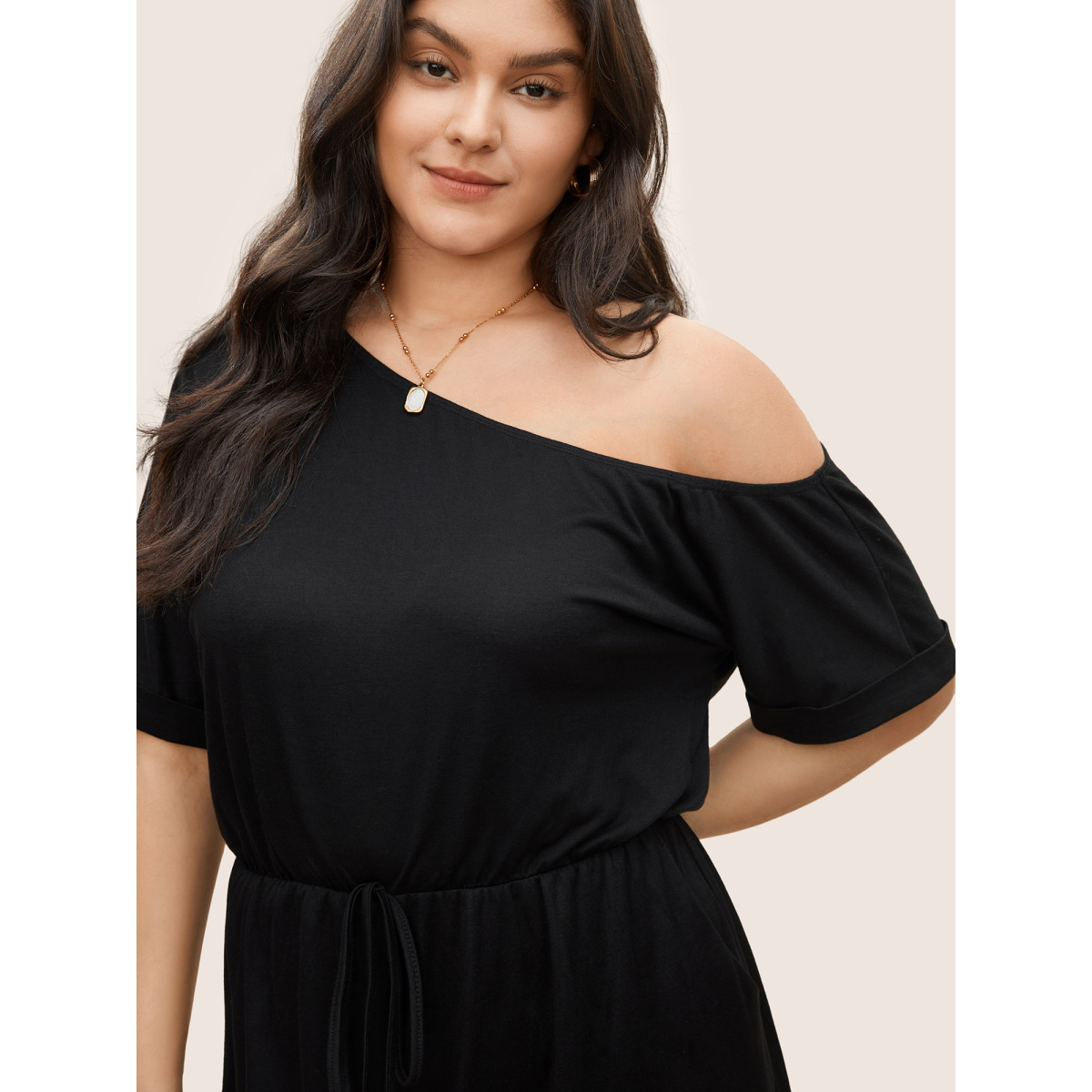 

Plus Size Plain One Shoulder Cuffed Sleeve Ties Romper Black Plain Side seam pocket Casual Everyday  Rompers Bloomchic