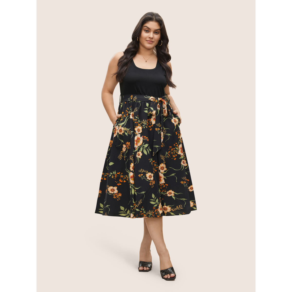 Plus Size Floral Patchwork Pocket Elastic Waist Sleeveless Dress Black Women Elegant Non Sleeveless Curvy Midi Dress BloomChic
Plus Size Floral Patchwork Pocket Elastic Waist Sleeveless Dress Black Women Elegant Non Sleeveless Curvy Midi Dress BloomChic