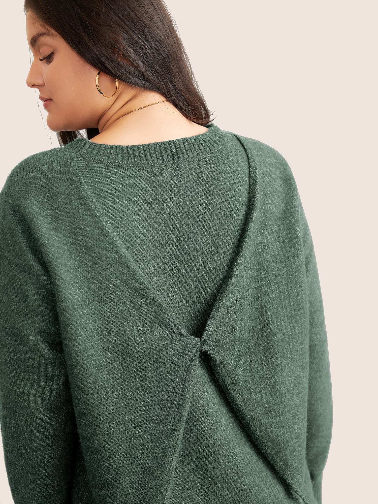 

Plus Size Supersoft Essentials Solid Heather Twist Back Pullover Green Women Casual Long Sleeve Round Neck Everyday Pullovers BloomChic