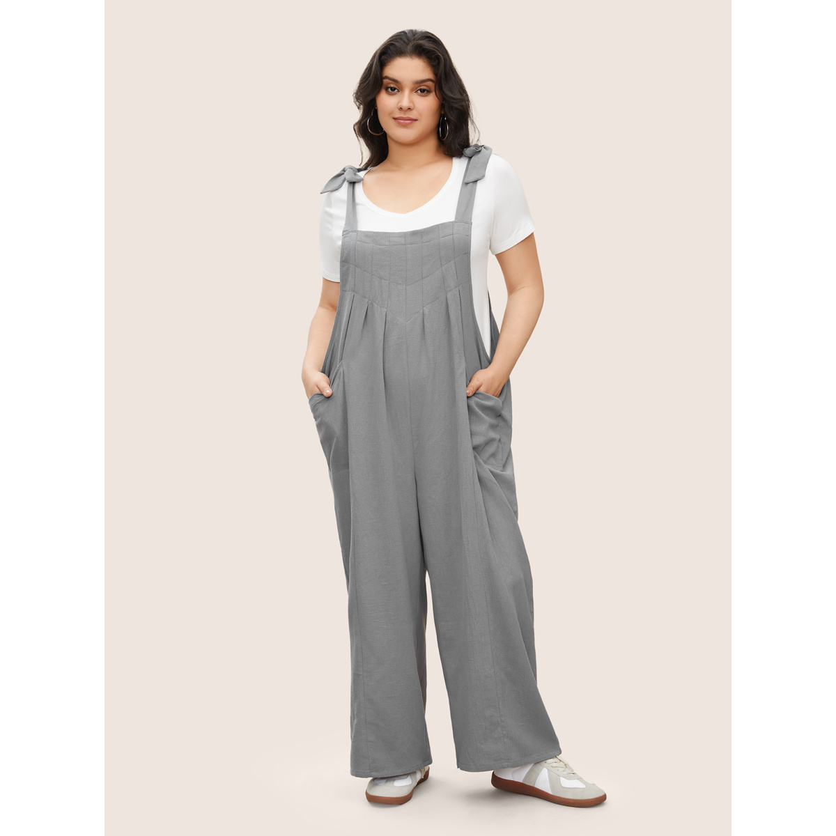 

Plus Size Gray Solid Pleated Detail Pocket Knotted Shoulder Overall Jumpsuit Women Casual Non Everyday Loose Jumpsuits BloomChic