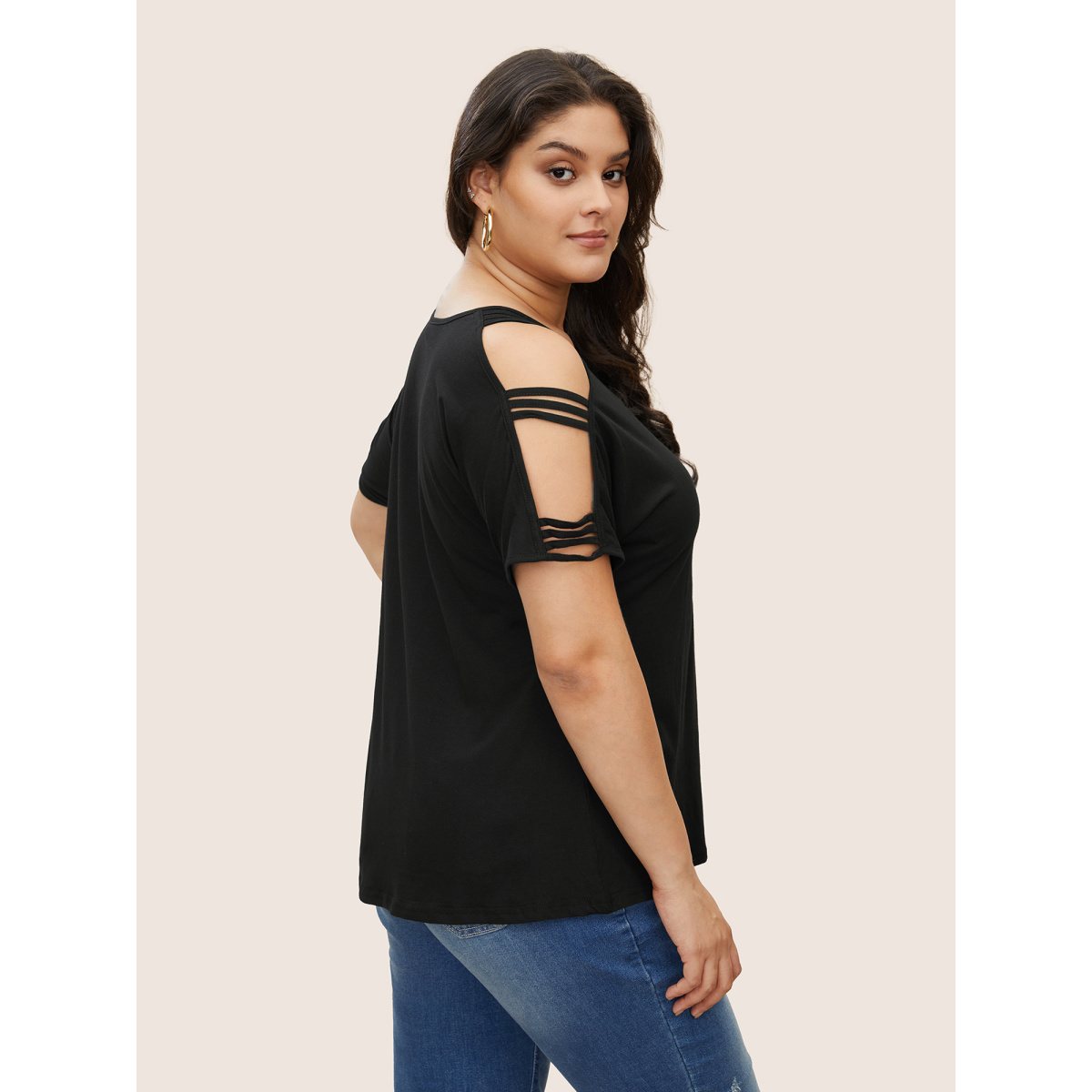 

Plus Size Solid Cut Out Batwing Sleeve T-shirt Black Women Resort Cut-Out Plain V-neck Vacation T-shirts BloomChic