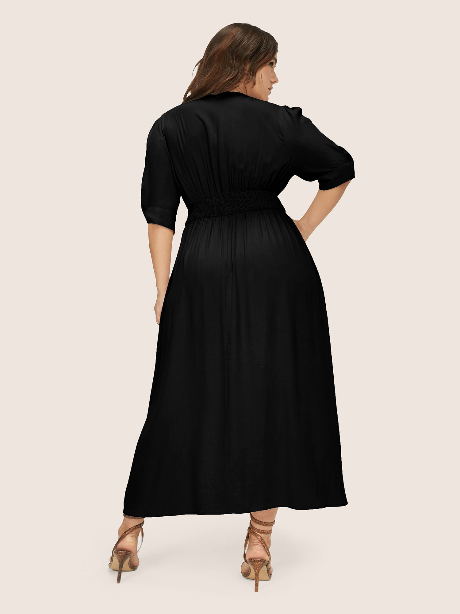 

Plus Size Plunging Neck Button Detail Pocket Maxi Dress Black Women Gathered V-neck Short sleeve Curvy Long Dress BloomChic
