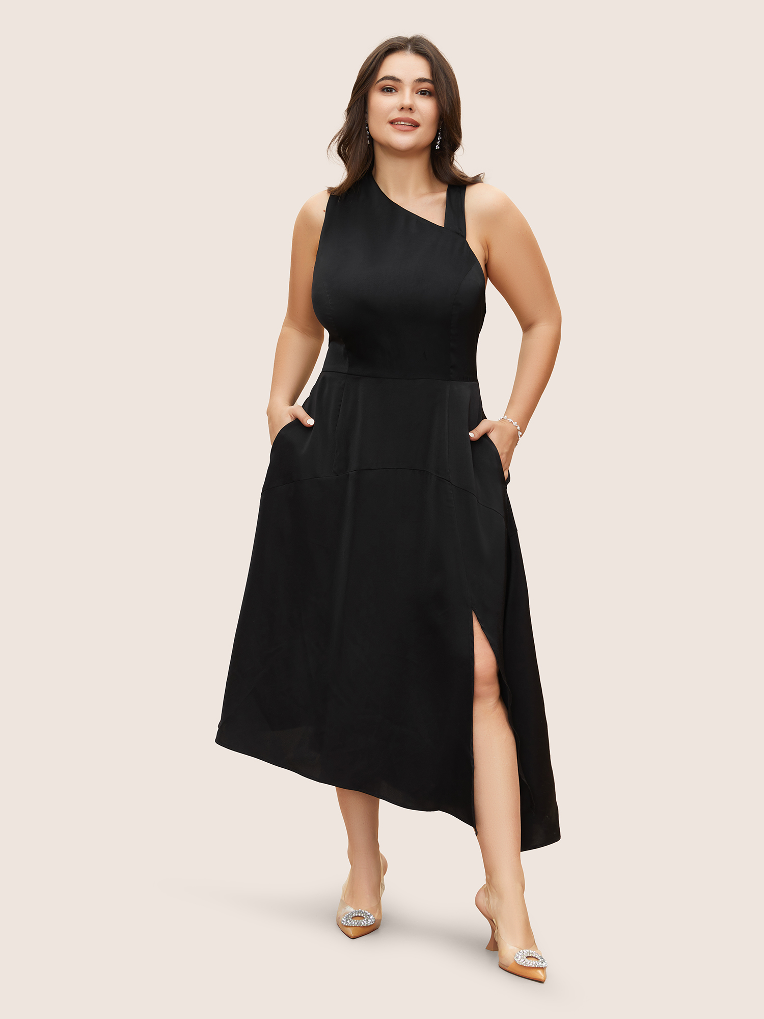 

Plus Size Solid Asymmetrical Neck Split Hem Dress Black Women Asymmetrical Neck Sleeveless Curvy Midi Dress BloomChic