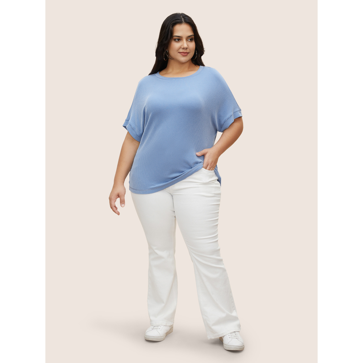 Plus Size Striped Round Neck Batwing Sleeve T-shirt Blue Women Casual Round Neck Everyday T-shirts BloomChic
Plus Size Striped Round Neck Batwing Sleeve T-shirt Blue Women Casual Round Neck Everyday T-shirts BloomChic