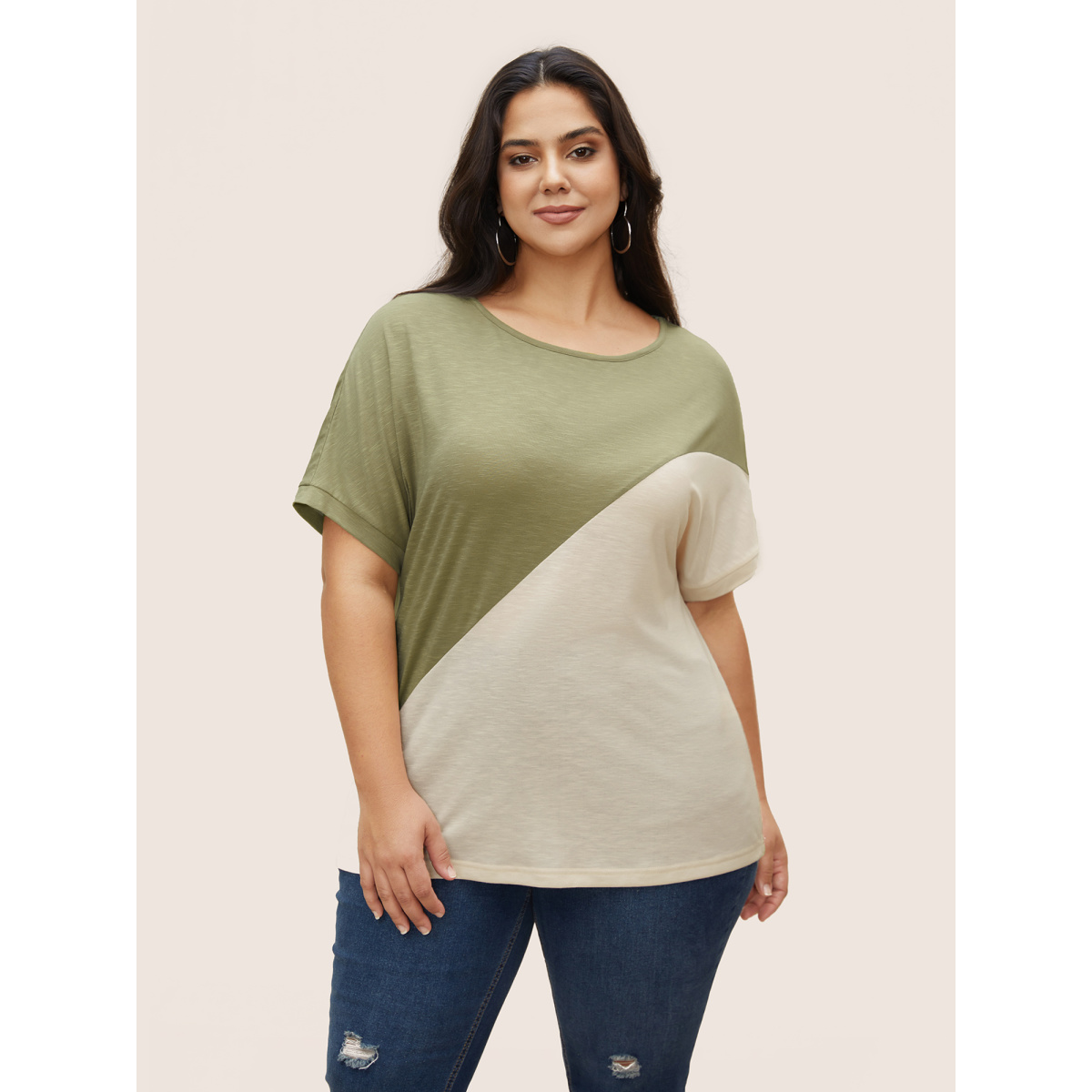 

Plus Size Two Tone Heather Batwing Sleeve T-shirt ArmyGreen Women Casual Contrast Round Neck Everyday T-shirts BloomChic
