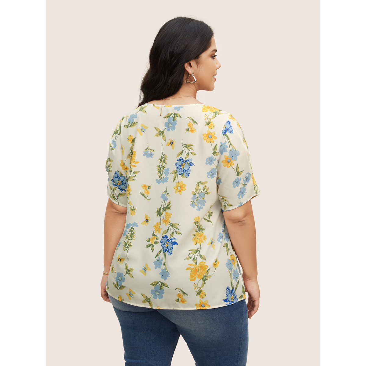 

Plus Size Lemonyellow Floral & Butterfly V Neck Bishop Sleeve Blouse Women Elegant Half Sleeve V-neck Everyday Blouses BloomChic