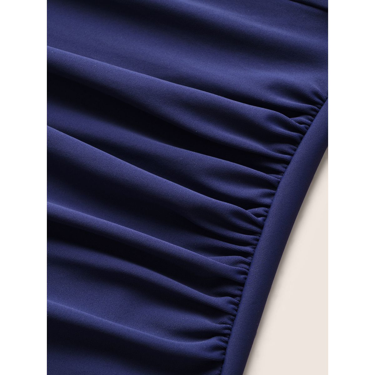 Plus Size Plain Ruffle Trim Gathered One Piece Swimsuit Women's Swimwear Navy Beach Gathered Curve Bathing Suits High stretch One Pieces BloomChic
Plus Size Plain Ruffle Trim Gathered One Piece Swimsuit Women's Swimwear Navy Beach Gathered Curve Bathing Suits High stretch One Pieces BloomChic