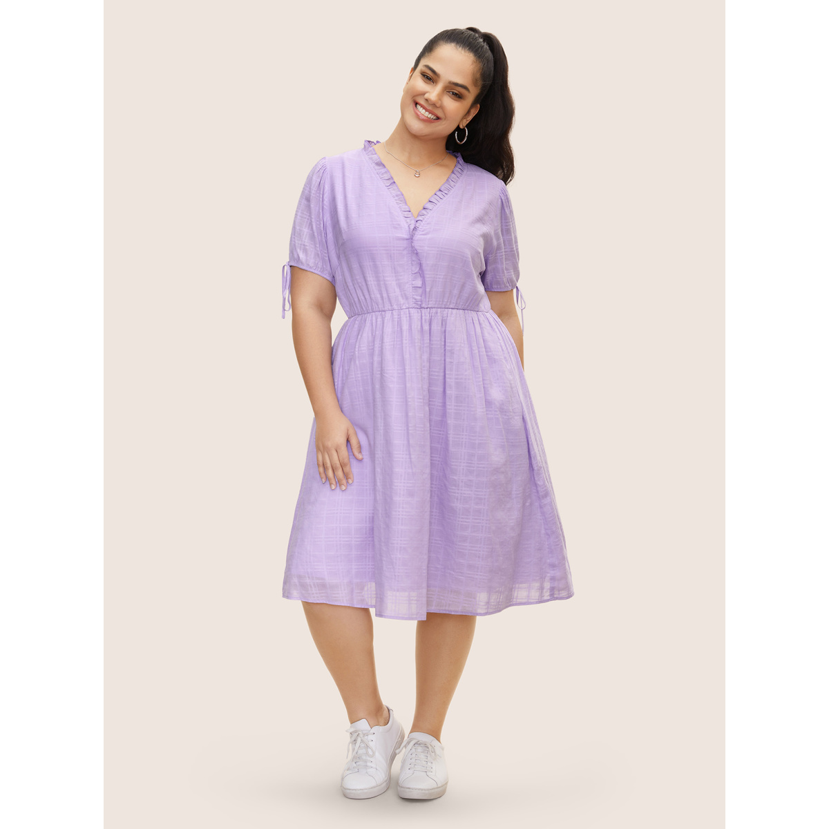 

Plus Size Plaid Drawstring Puff Sleeve Frill Trim Dress Lilac Women V-neck Short sleeve Curvy BloomChic