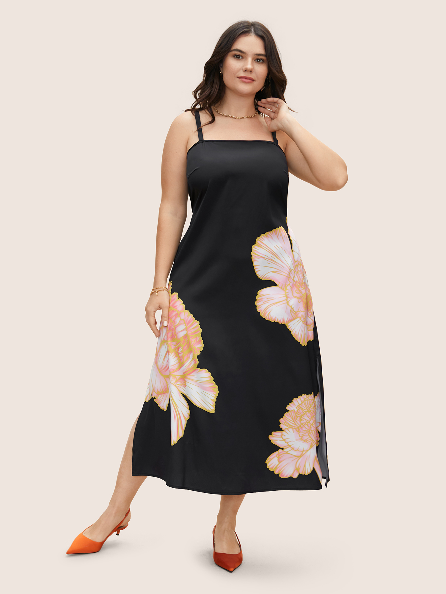 

Plus Size Square Neck Carnation Print Split Hem Dress Black Women Shirred Non Sleeveless Curvy BloomChic