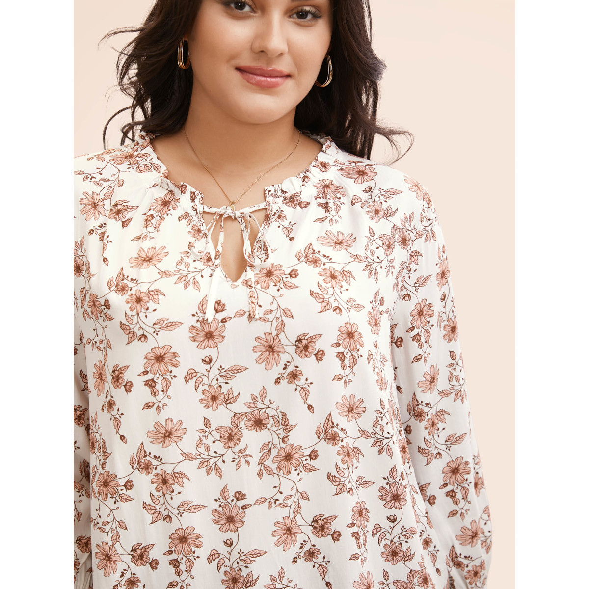 Plus Size Multicolor Floral Tie Knot Ruffle Trim Blouse Women Elegant Long Sleeve V-neck Everyday Blouses BloomChic
Plus Size Multicolor Floral Tie Knot Ruffle Trim Blouse Women Elegant Long Sleeve V-neck Everyday Blouses BloomChic