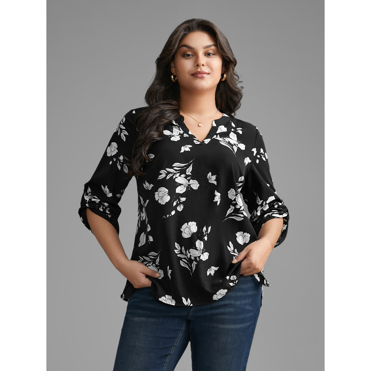 Plus Size Black Silhouette Floral Print Tab Sleeve Slit Hem Blouse Women Elegant Elbow-length sleeve Notched collar Everyday Blouses BloomChic
Plus Size Black Silhouette Floral Print Tab Sleeve Slit Hem Blouse Women Elegant Elbow-length sleeve Notched collar Everyday Blouses BloomChic