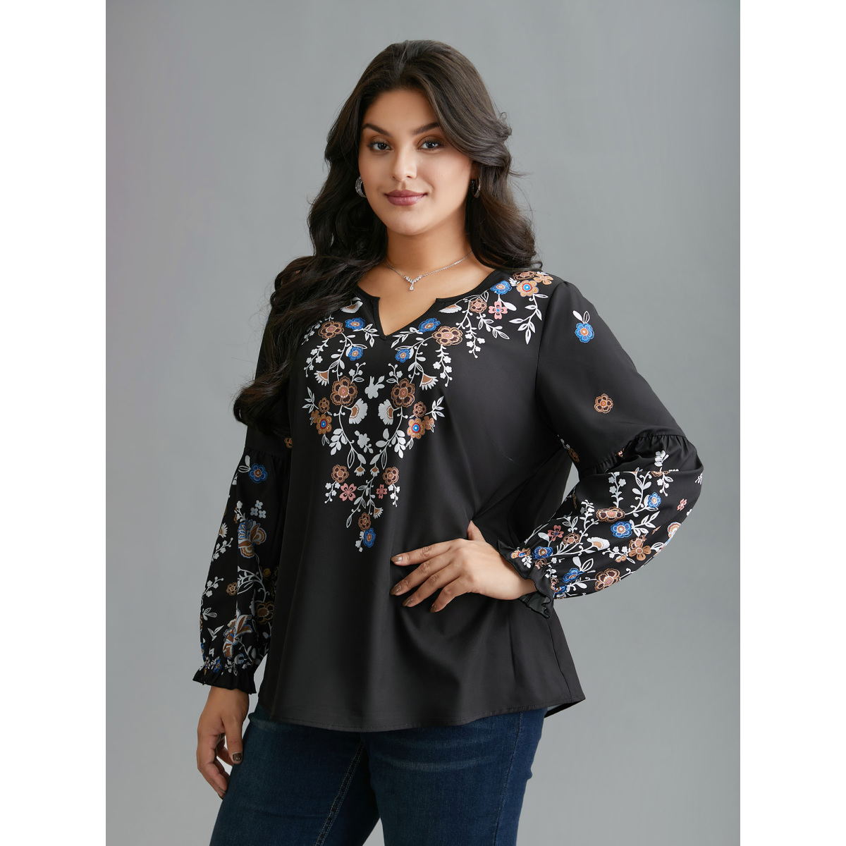 Plus Size Black Floral Puffy Sleeve V-Neck Blouse Women Elegant Long Sleeve Notched collar Everyday Blouses BloomChic
Plus Size Black Floral Puffy Sleeve V-Neck Blouse Women Elegant Long Sleeve Notched collar Everyday Blouses BloomChic