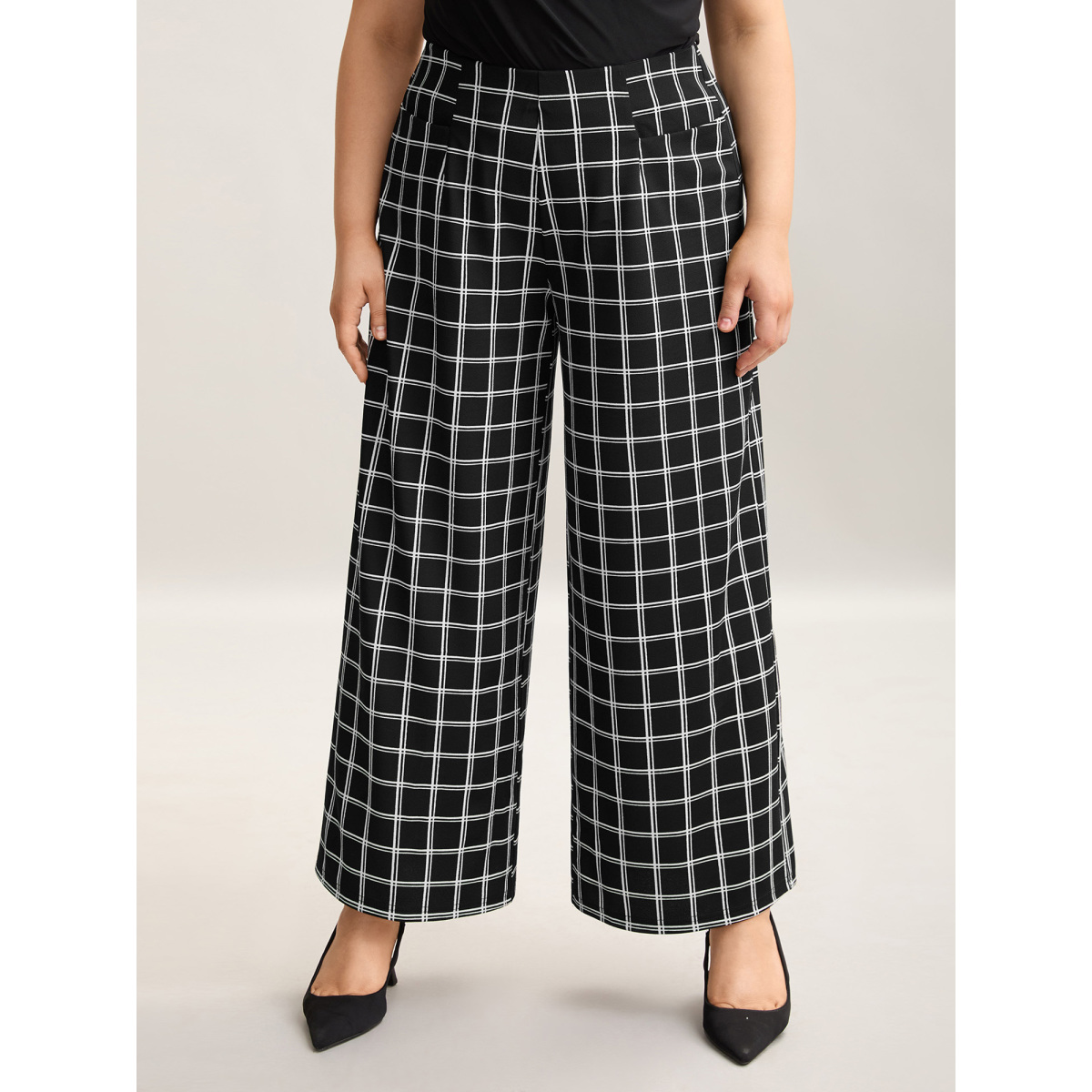Plus Size Plaid Pattern Stretchy Waist Wide-Leg Pants Women Black At the Office Wide Leg Mid Rise Work Pants BloomChic
Plus Size Plaid Pattern Stretchy Waist Wide-Leg Pants Women Black At the Office Wide Leg Mid Rise Work Pants BloomChic