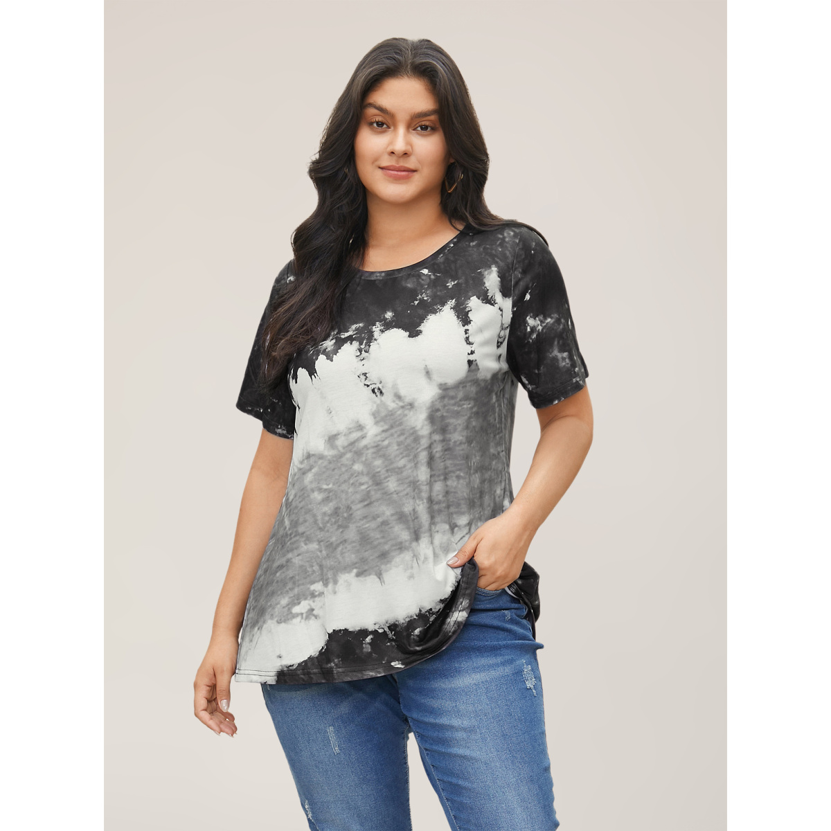 Plus Size Tie Dye Round Neck T-shirt Black Women Casual Tie Dye Round Neck Everyday T-shirts BloomChic
Plus Size Tie Dye Round Neck T-shirt Black Women Casual Tie Dye Round Neck Everyday T-shirts BloomChic