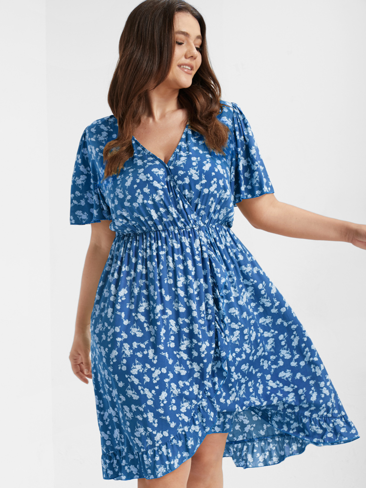 

Plus Size Ditsy Floral Ruffles Elastic Waist Wrap Dress Blue Women Elegant Printed V-neck Short sleeve Curvy Knee Dress BloomChic